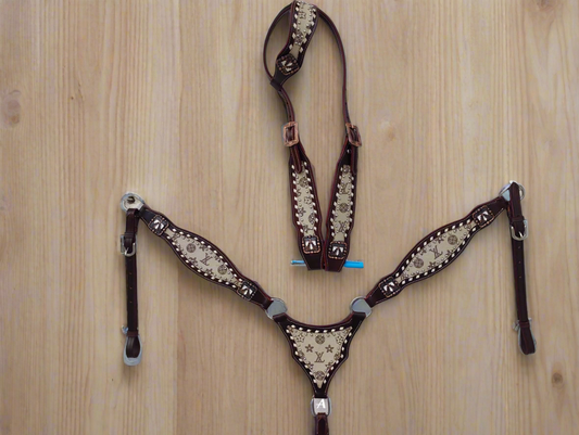 Cream Louis Vuitton Tack Set
