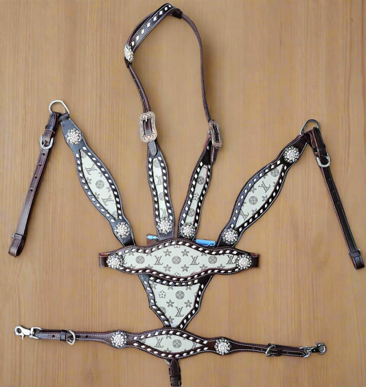 White Louis Vuitton Tack Set