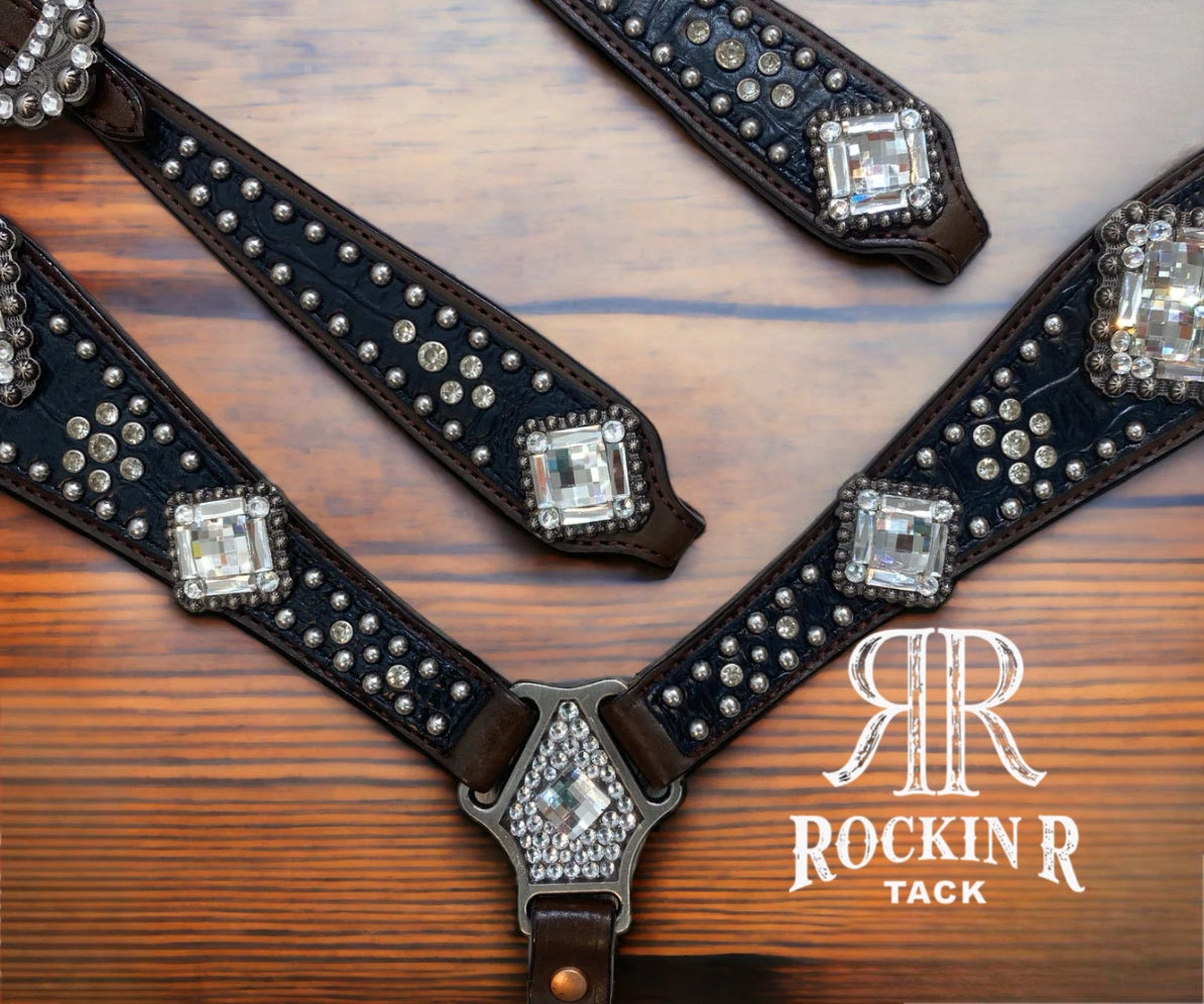 Black & White Tack Set